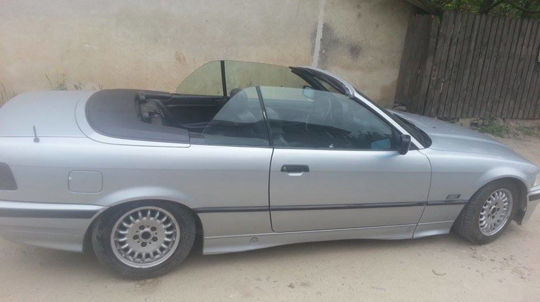 BMW 318 1.8 IS 1995