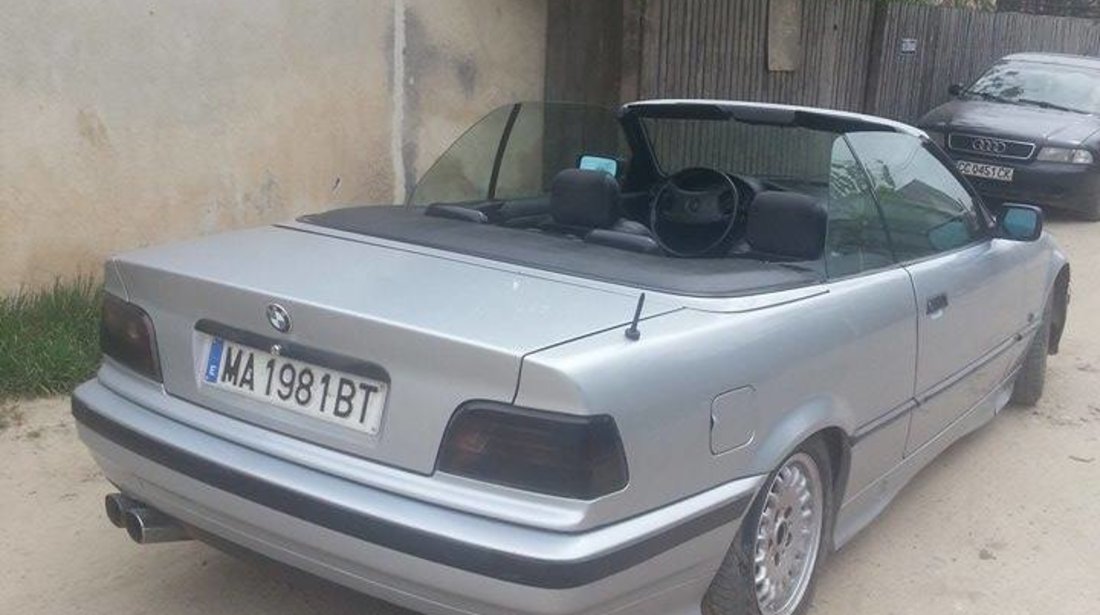 BMW 318 1.8 IS 1995