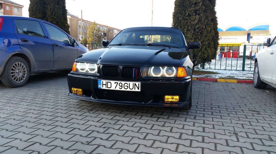 BMW 318 1.8 IS 1998