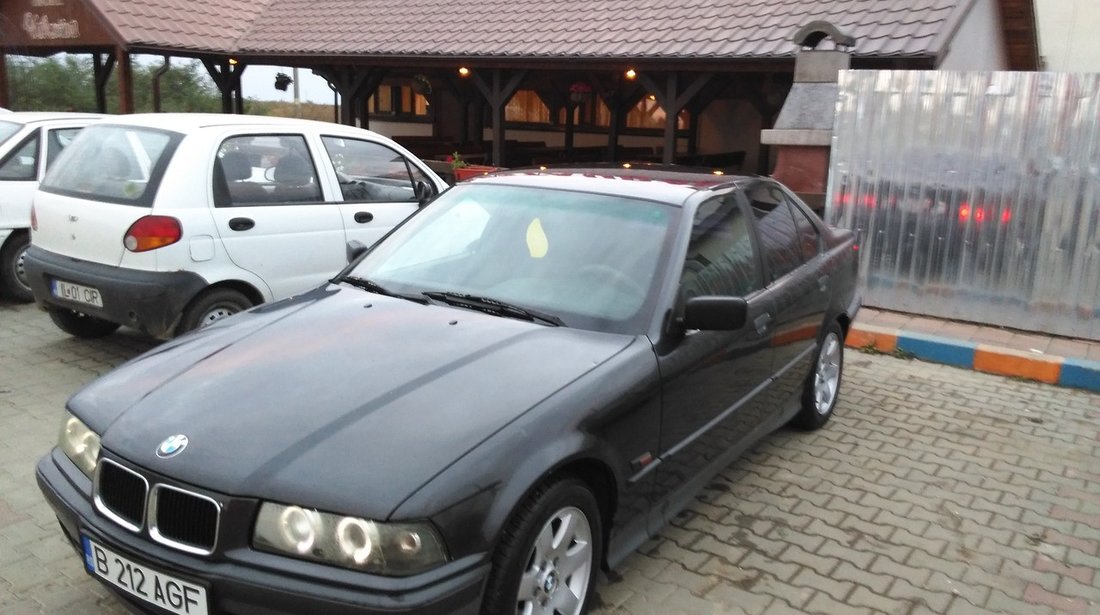 BMW 318 1.8is 1994