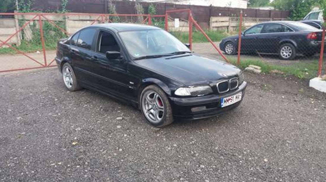 BMW 318 1.9 benzina 2000