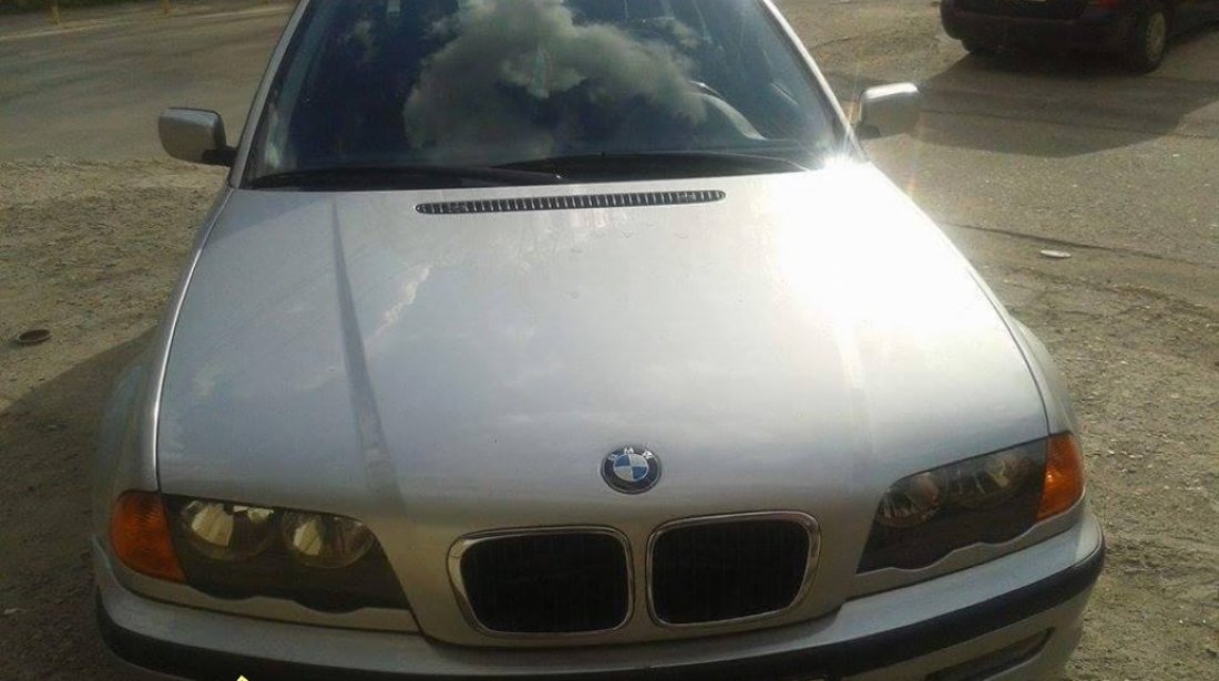 BMW 318 133