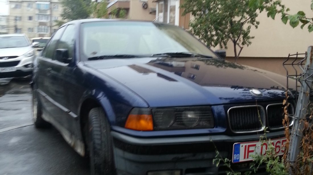 BMW 318 1800