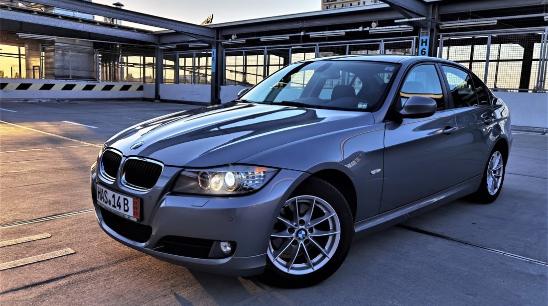 BMW 318 2.0 2011