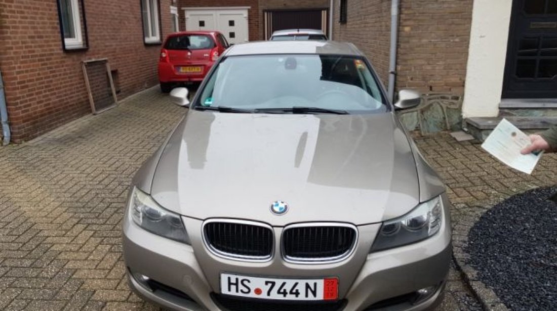 BMW 318 318 2011