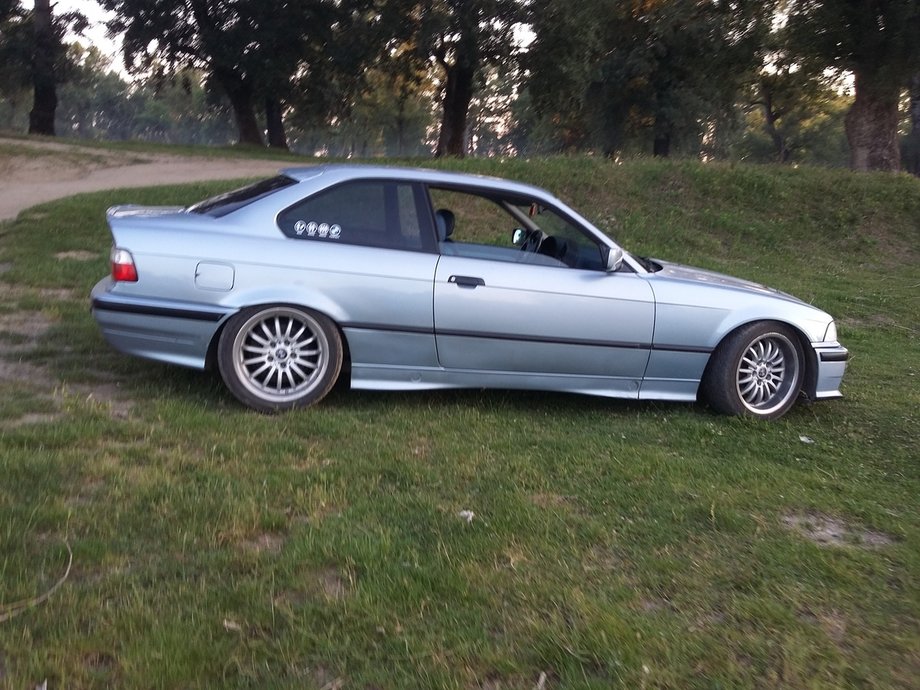 BMW 318 318is