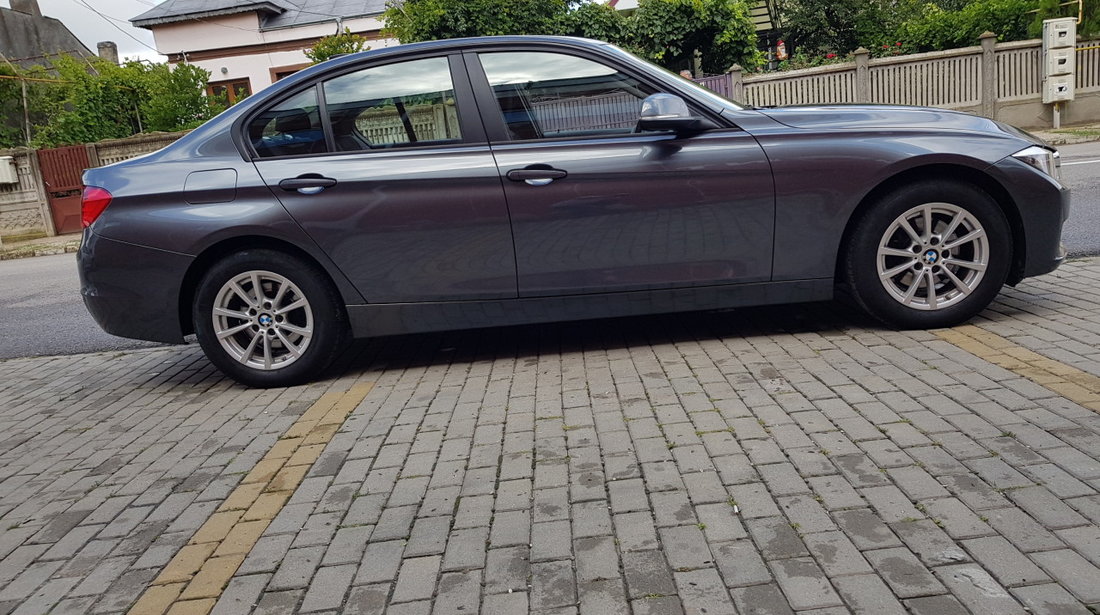 BMW 318 automat(F30),an 2015 2014