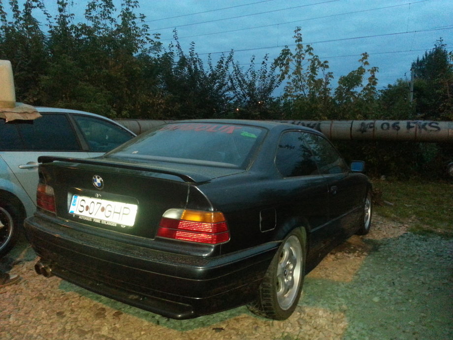 BMW 318 Coupe 1.8is  matza