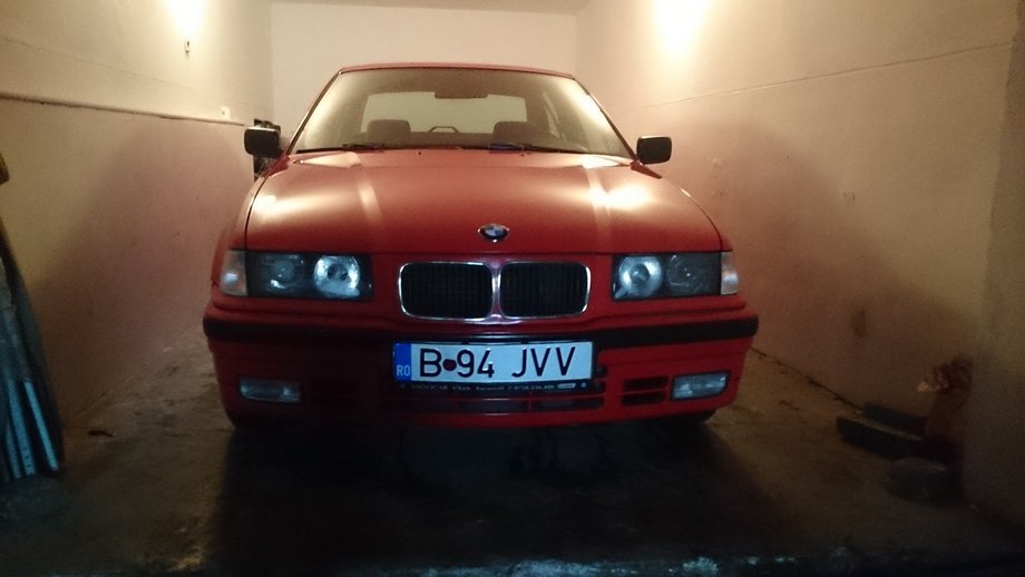 BMW 318 E36 318i M40 "Pisica"