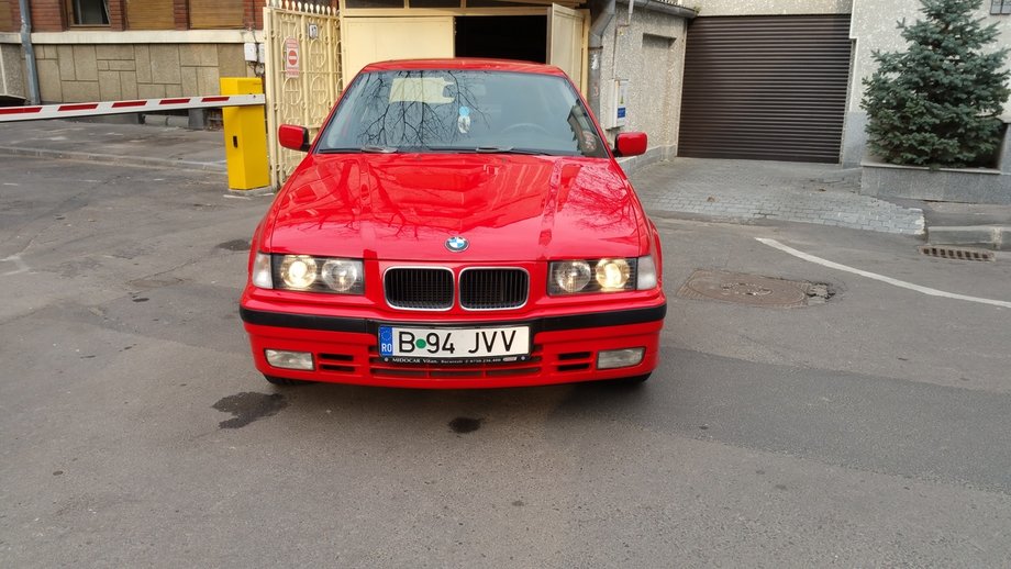 BMW 318 E36 318i M40 "Pisica"