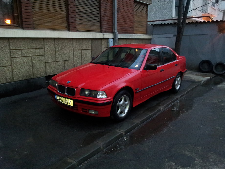 BMW 318 E36 318i M40 "Pisica"