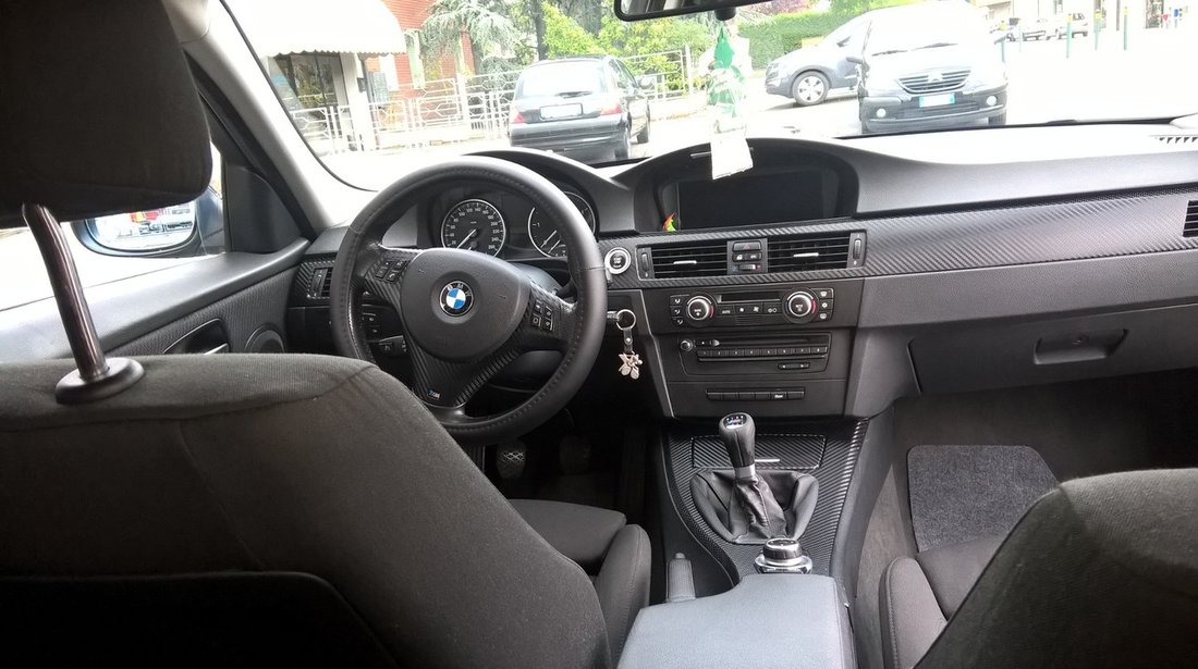 BMW 318 M FUTURA 2012