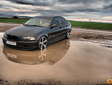 BMW 318i by Liviu