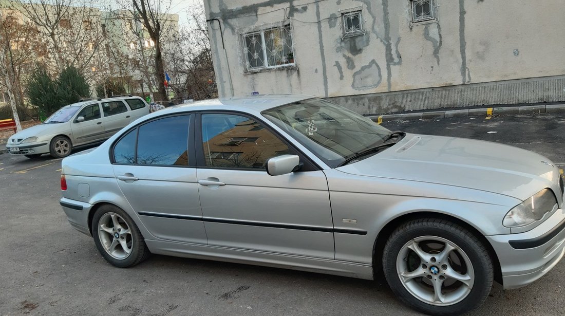 BMW 320 2.0 2001