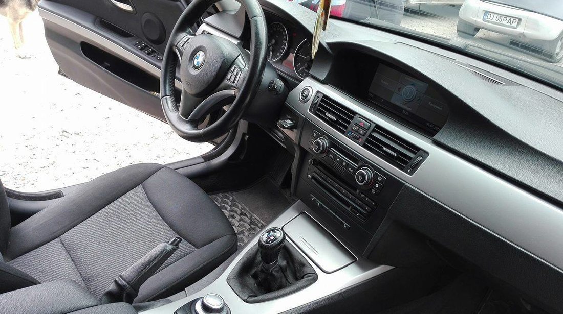 BMW 320 2.0 2008
