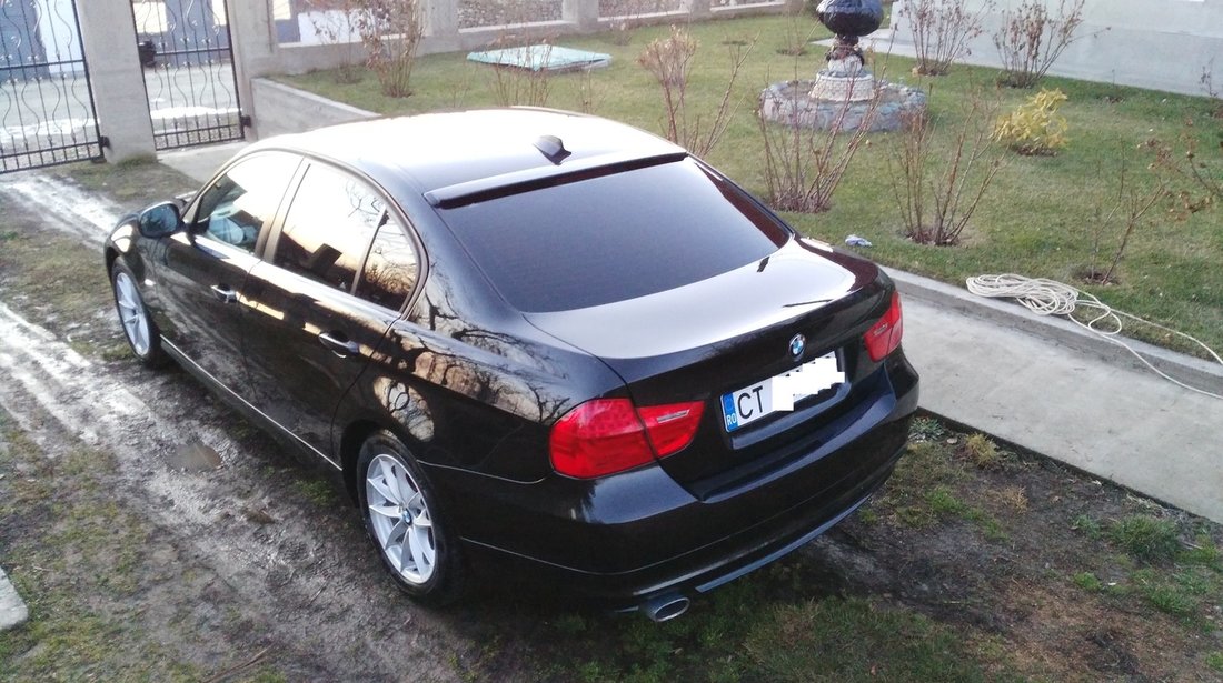 BMW 320 2.0 d 2011