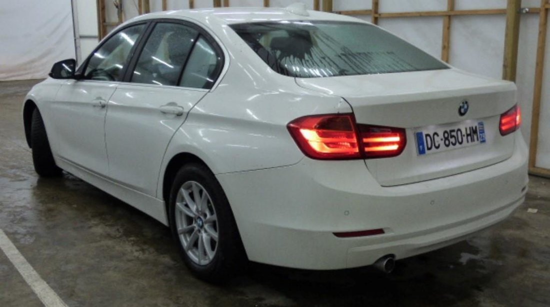 BMW 320 2.0 Diesel SMG 8+1     184 cp 2014