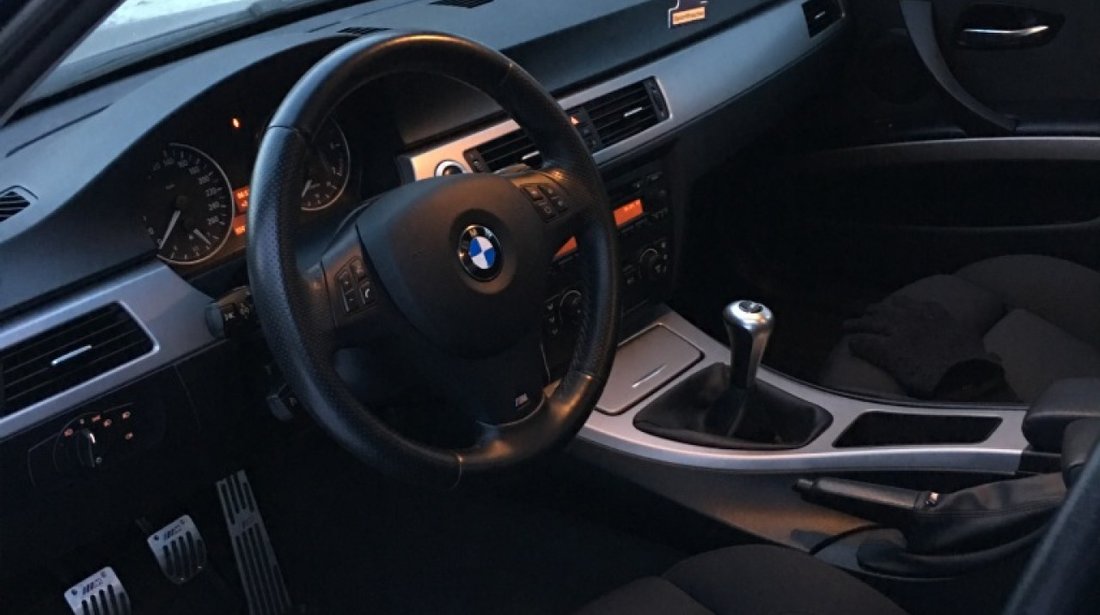 BMW 320 2.0 i 2006