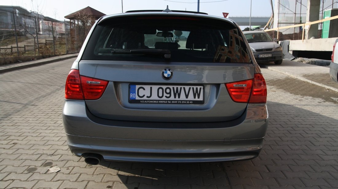 BMW 320 2.0d 2010