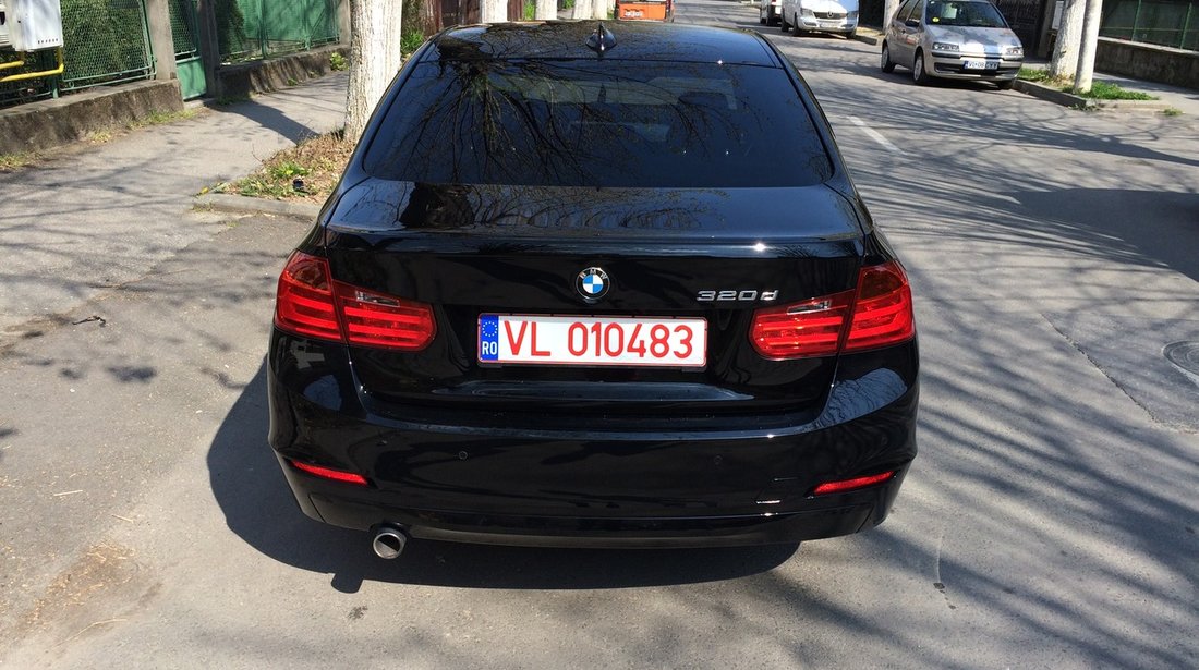 BMW 320 320 diesel 2012