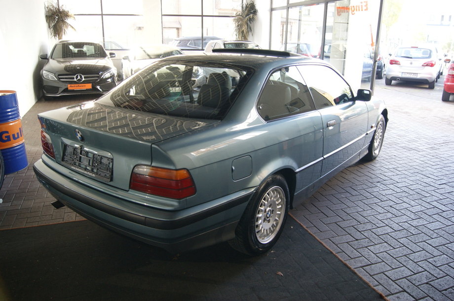 BMW 320 320 i E 36 coupe