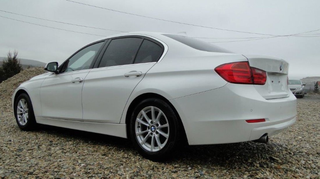 BMW 320 320d 2013