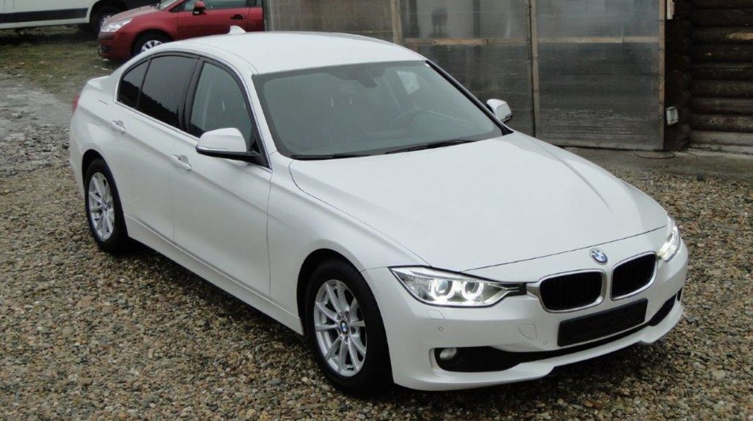 BMW 320 320d 2013