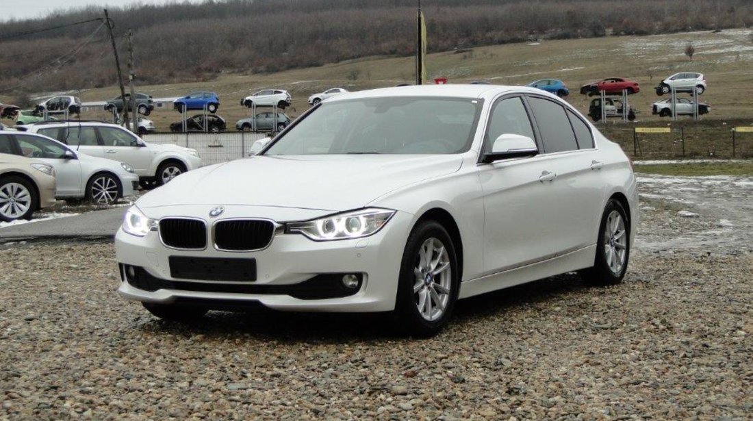 BMW 320 320d 2013