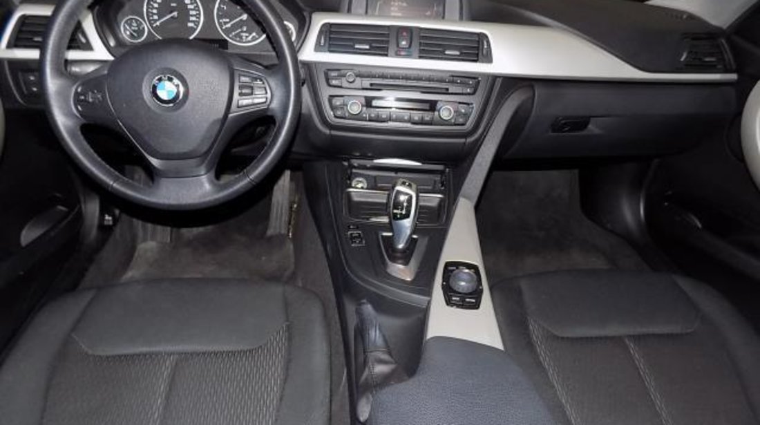 BMW 320 320d F30 xDrive Automatic 8+1 - 1.995 cc / 184 CP 2012