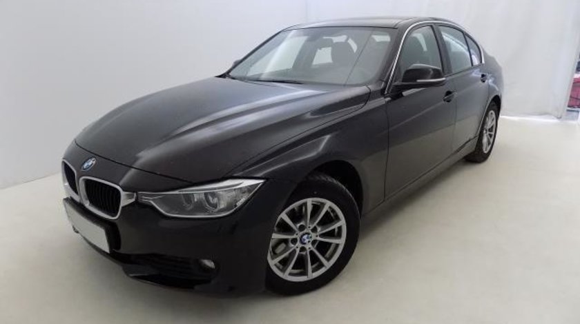 BMW 320 320d F30 xDrive Automatic 8+1 - 1.995 cc / 184 CP 2012