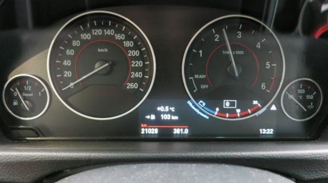BMW 320 320d Touring Sport Line xDrive - 1.995 cc / 190 CP 2015