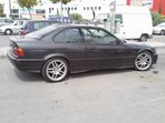 BMW 320 320i coupe