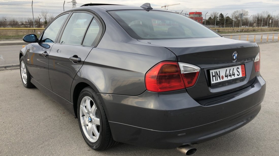 BMW 320 An 2007-320d 163Cp / Navi MARE / XENON / Trapa / Pilot / Bluetooth / Magazie 6CD / Senzori parcare fata-spate / Scaune incalzite / RECENT ADUSA DIN GERMANIA!!! 2007