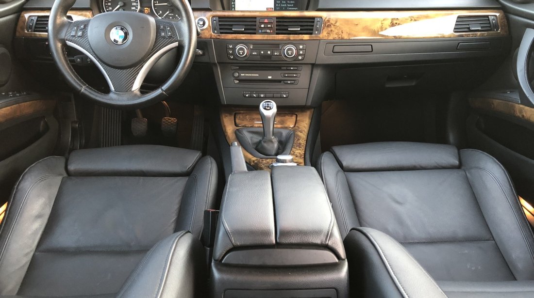 BMW 320 BMW 320d 163Cp Keyless Go/ Xenon / Navigatie Mare/ Scune SPORT  Piele / Bluetooth / Senzori parcare fata-spate / Scaune incalzite / etc.. RECENT ADUSA DIN GERMANIA!!! 2007