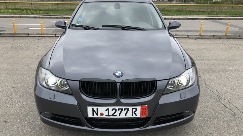 BMW 320 BMW 320d 163Cp / Navigatie / DYNAMIC Xenon /Scaune M electrice /Jante 18 / Senzori parcare fata+spate/ RECENT ADUSA DIN GERMANIA!!! 2005