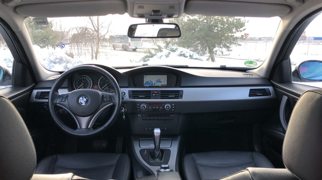 BMW 320 BMW 320D An 2007-163Cp Full/Xenon/Navi/Piele/Automata/Trapa/Bluetooth/PDC fata+spate/6 CD/Oglinzi rabatabile/Lumini ambientale/Scaune incalzite, etc… Recent adusa din Germania!!! 2007