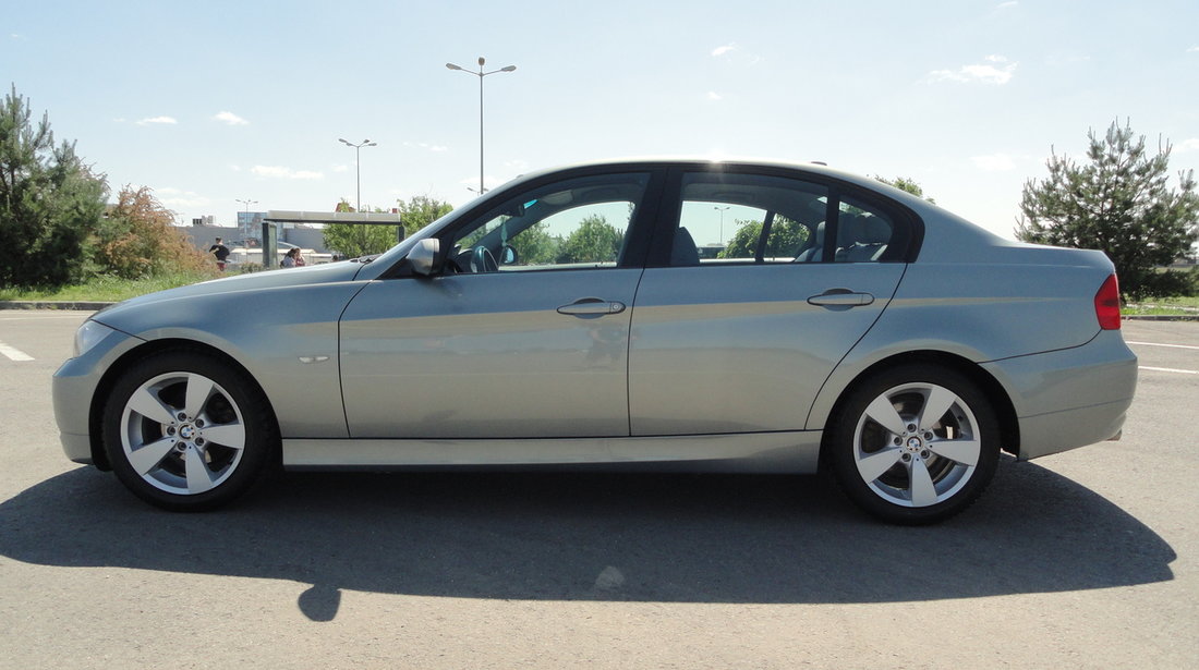 BMW 320 BMW 320i 150Cp /NAVIGATIE/Scaune incalzite SPORT piele/Senzori parcare 2006