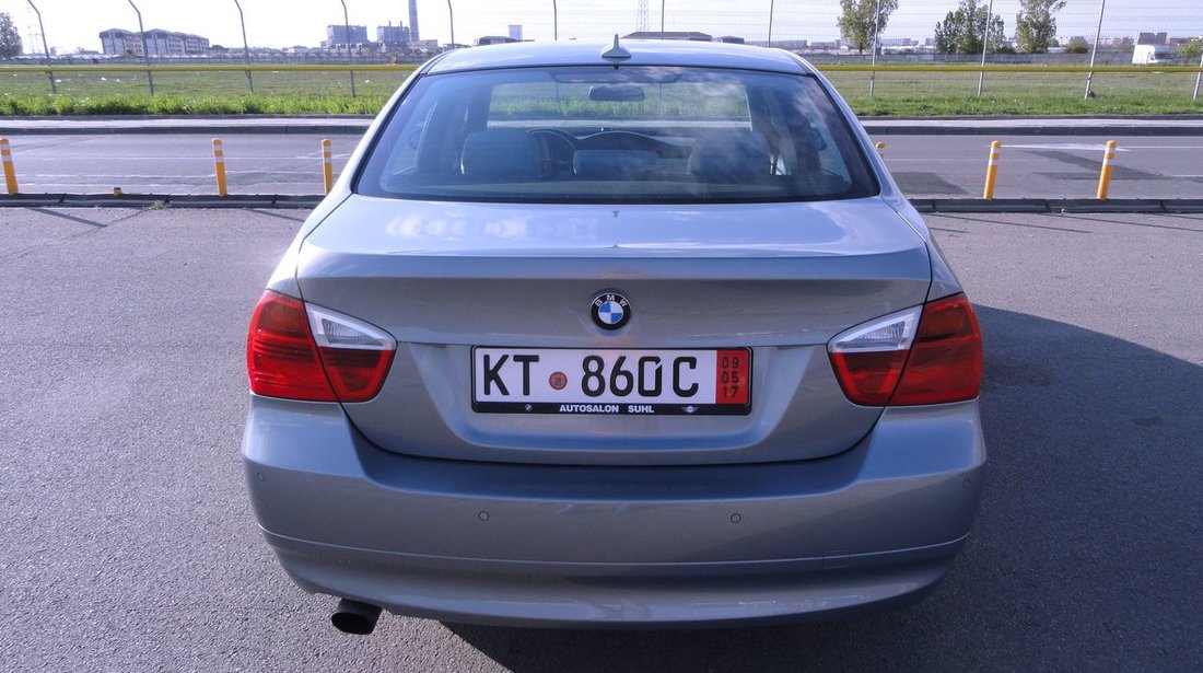 BMW 320 BMW 320i 150Cp /NAVIGATIE/Scaune incalzite SPORT piele/Senzori parcare 2006