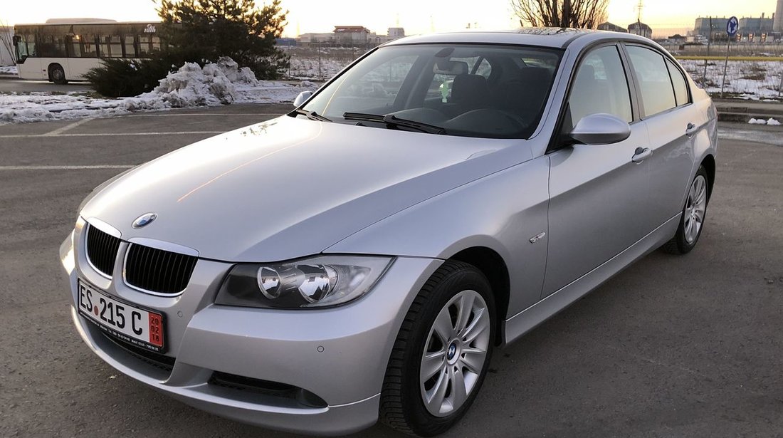 BMW 320 BMW 320i 150Cp / TRAPA / NAVIGATIE /SENZORI PARCARE FATA+SPATE/VOLAN SPORT CU COMENZI/RECENT ADUSA DIN GERMANIA!!! 2006