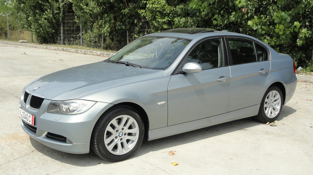 BMW 320 BMW 320i FULL / NAVI MARE / XENON / TRAPA / PIELE/ SCAUNE INCALZITE / SENZORI PARCARE / VOLAN SPORT CU COMENZI 2006