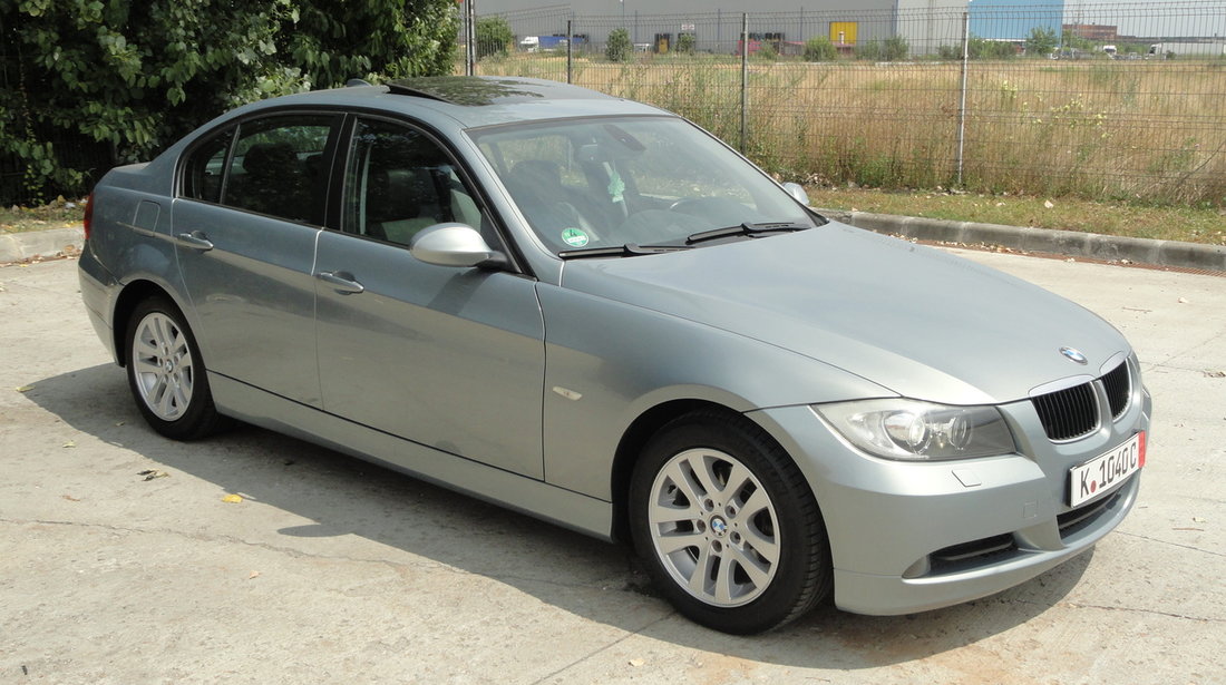 BMW 320 BMW 320i FULL / NAVI MARE / XENON / TRAPA / PIELE/ SCAUNE INCALZITE / SENZORI PARCARE / VOLAN SPORT CU COMENZI 2006