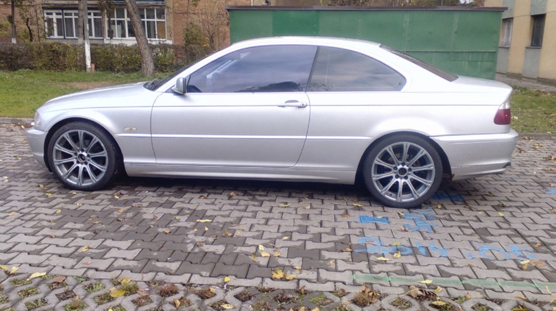 BMW 320 Coupe