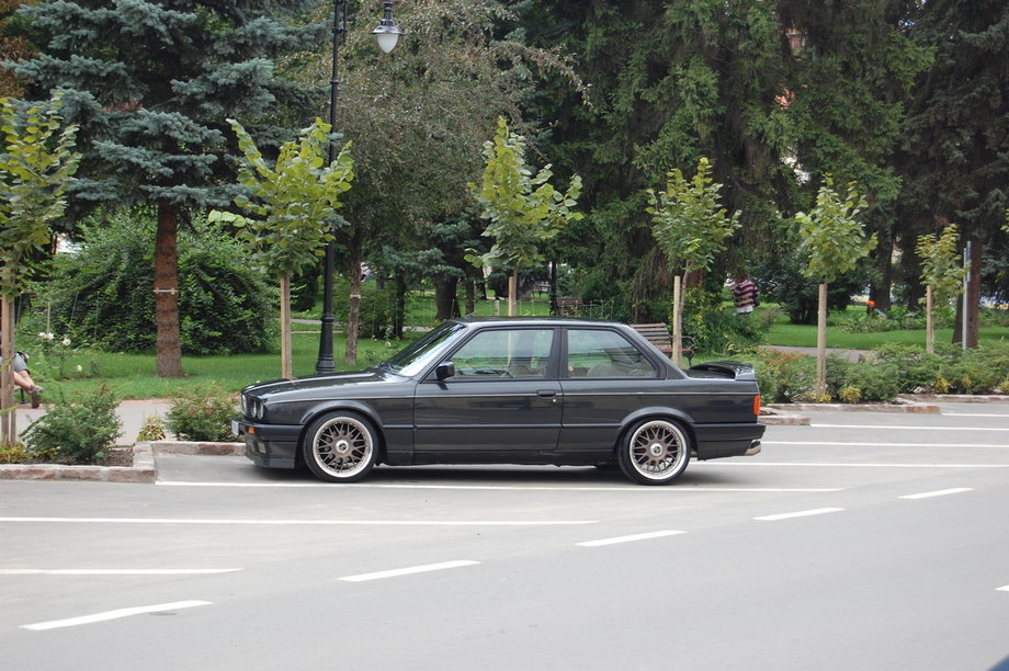 BMW 320 E30 Ursulet