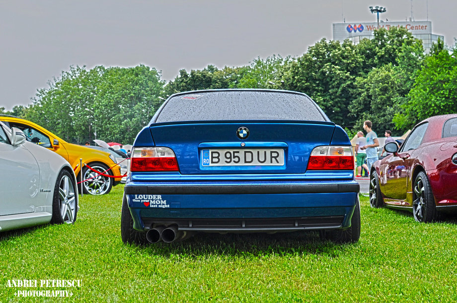 BMW 320 e36 320i