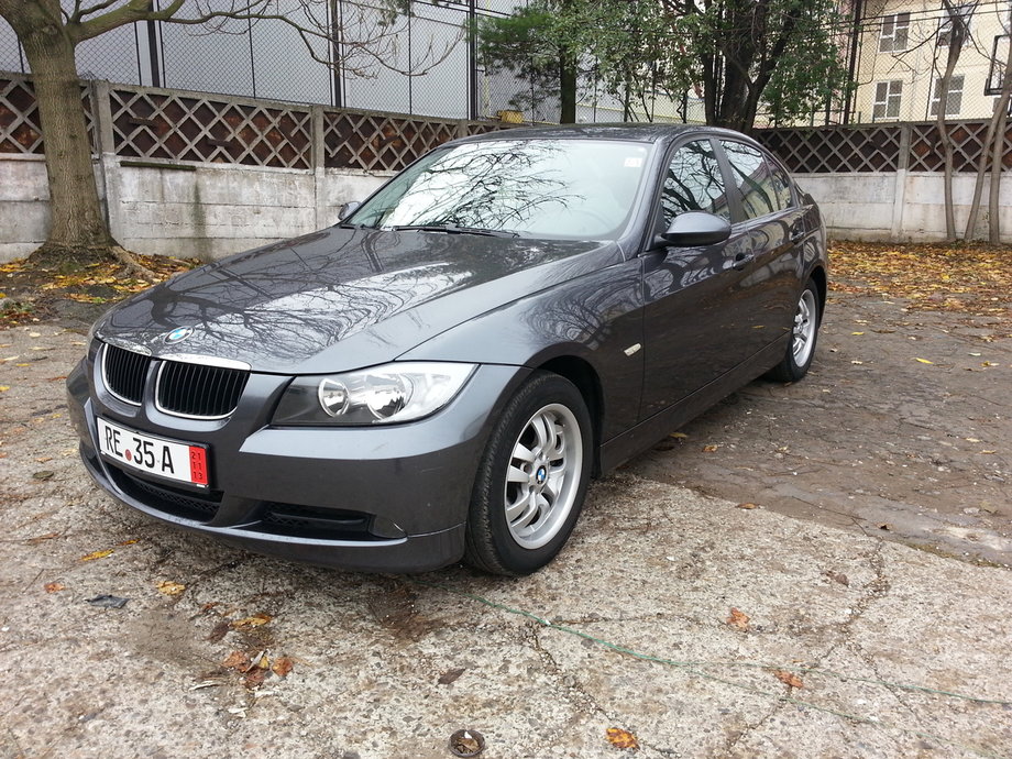 BMW 320 E90