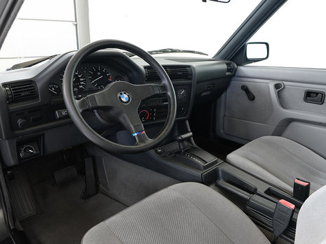 BMW 320i E30 de vanzare