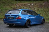 BMW 320i Touring transformat in BMW M3 Touring