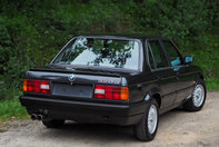 BMW 320is