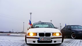 BMW 323