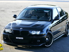 BMW 323i